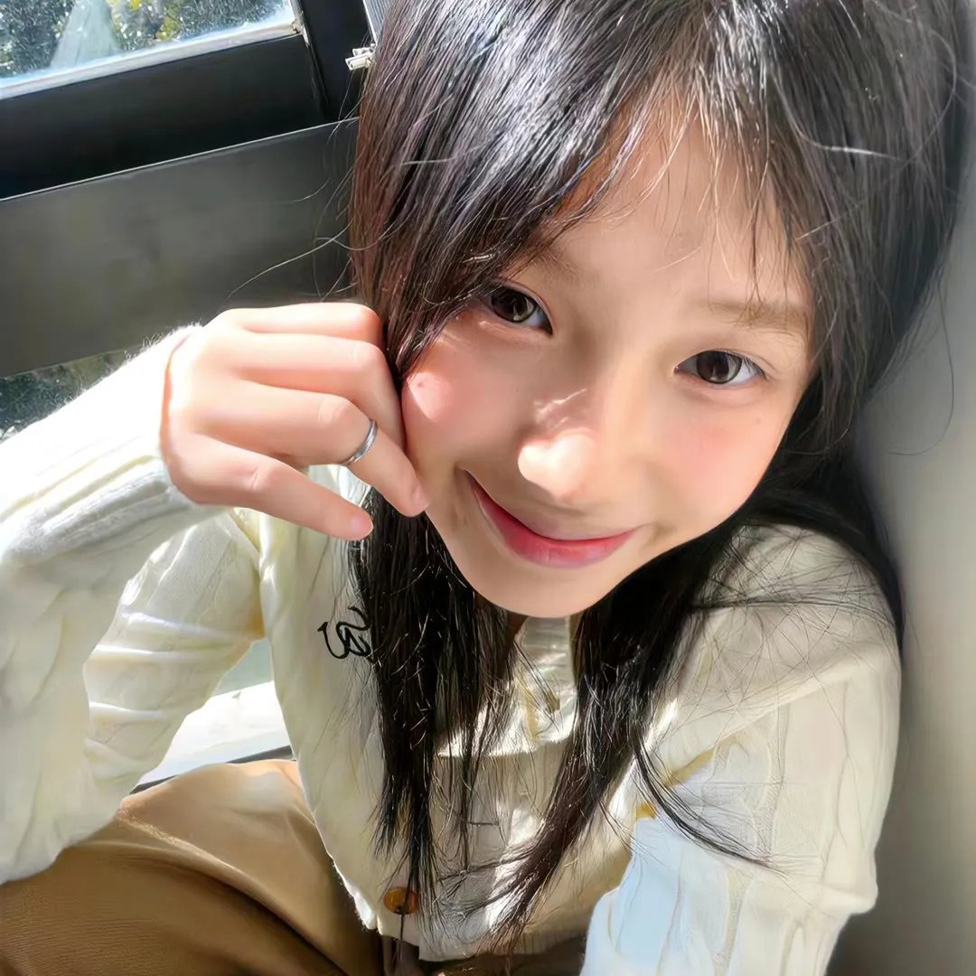 黄阿丽:小眼镜蛇